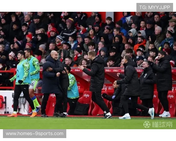 曼城边路传中频繁，谢尔基助攻福登破门：一场关于品牌传递节奏的商业软文